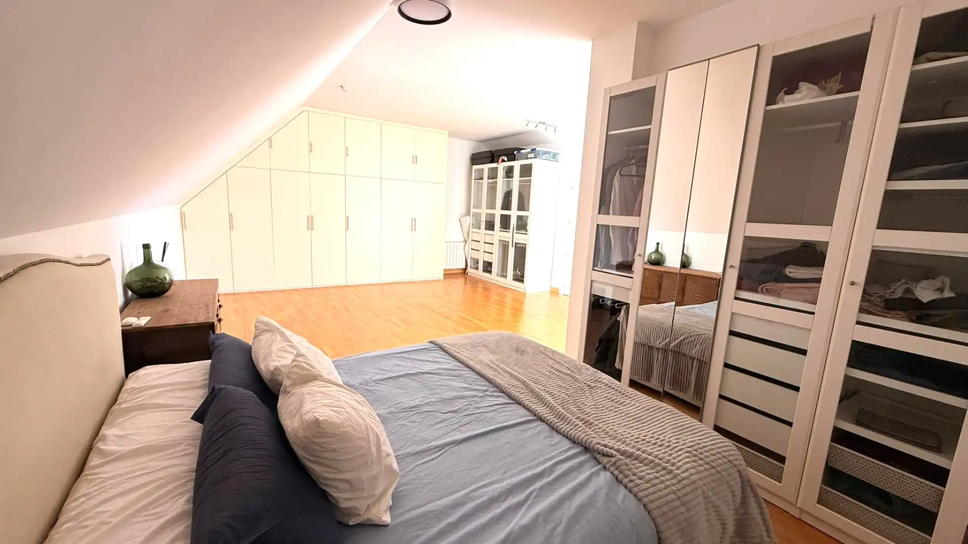Habitación de Casa o chalet en venta en Madrid con Aire acondicionado, Calefacción y Jardín privado