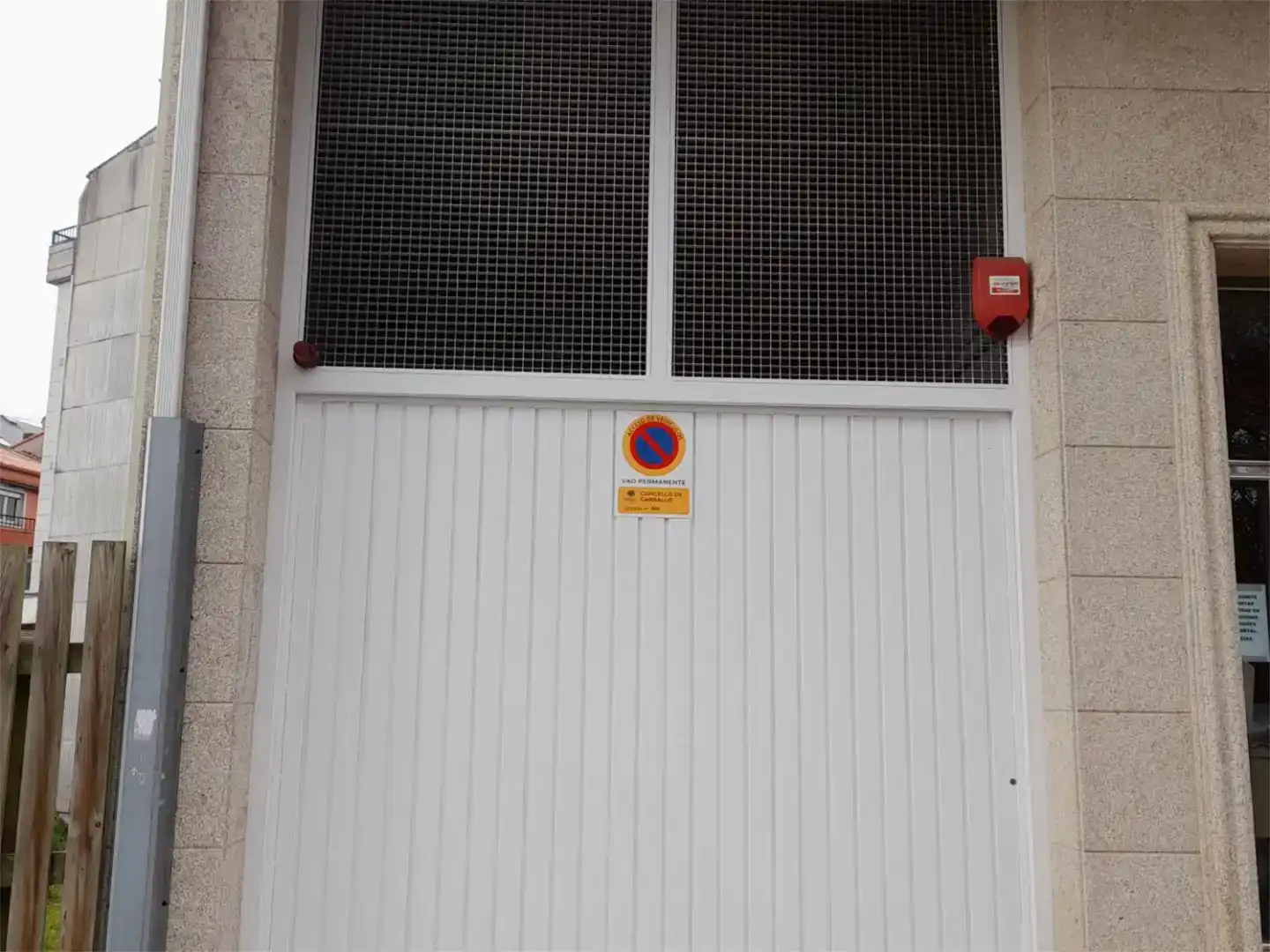 Parking of Garage for rent in Carballo