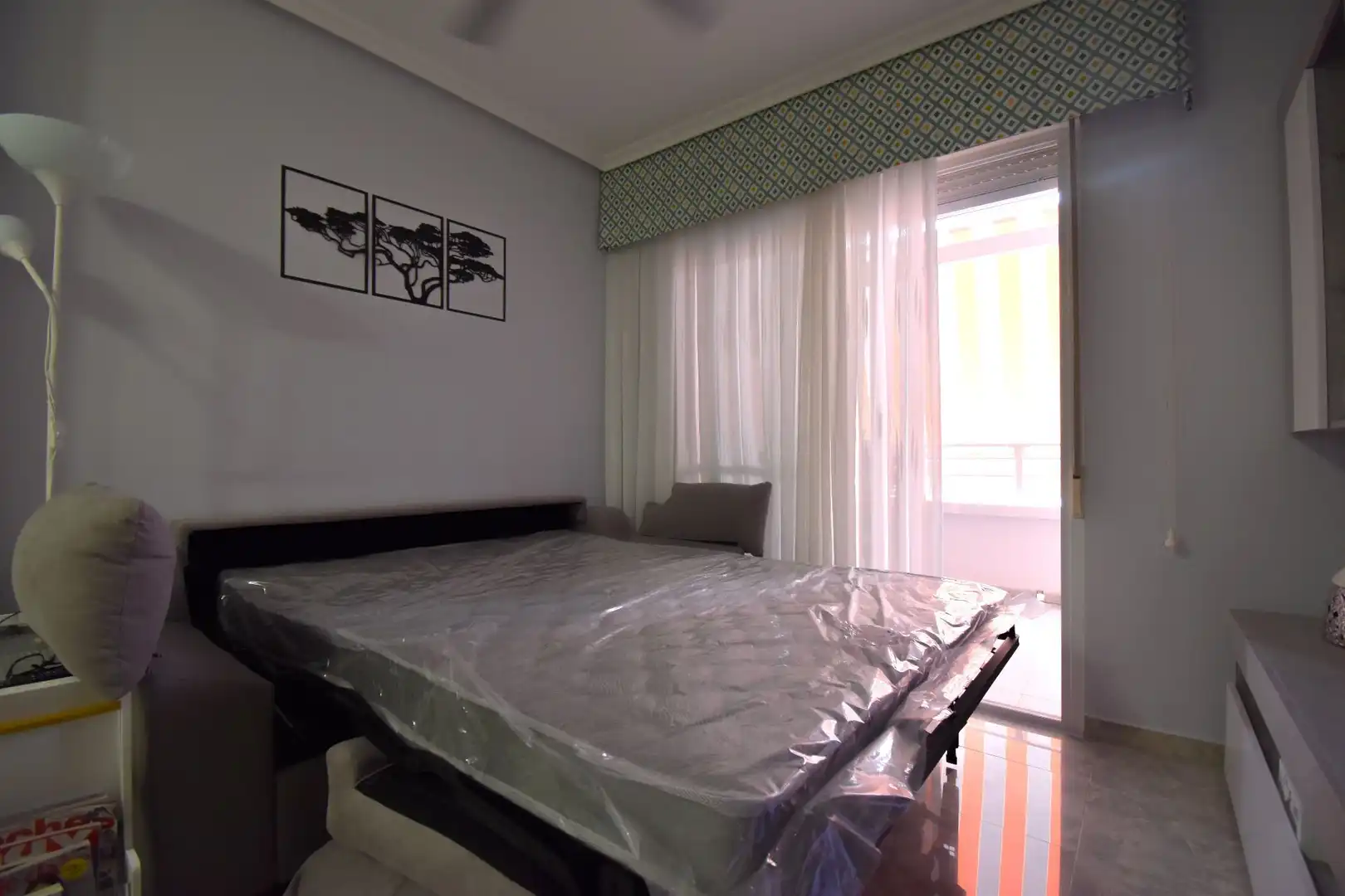 Habitación de Apartamento de alquiler en Santa Pola con Aire acondicionado, Calefacción y Terraza