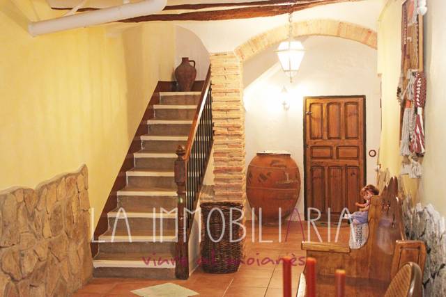 Casa adosada en Venta en Calle Lacería, 7 en Ariño