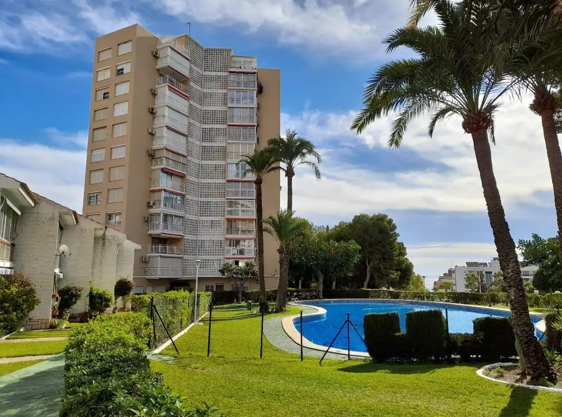 Exterior view of Flat for sale in Benidorm  with Private garden, Terrace and Furnished