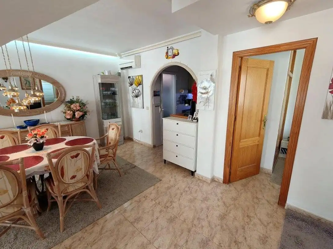 Maison mitoyenne avec piscine à vendre à N/A, imagen 4