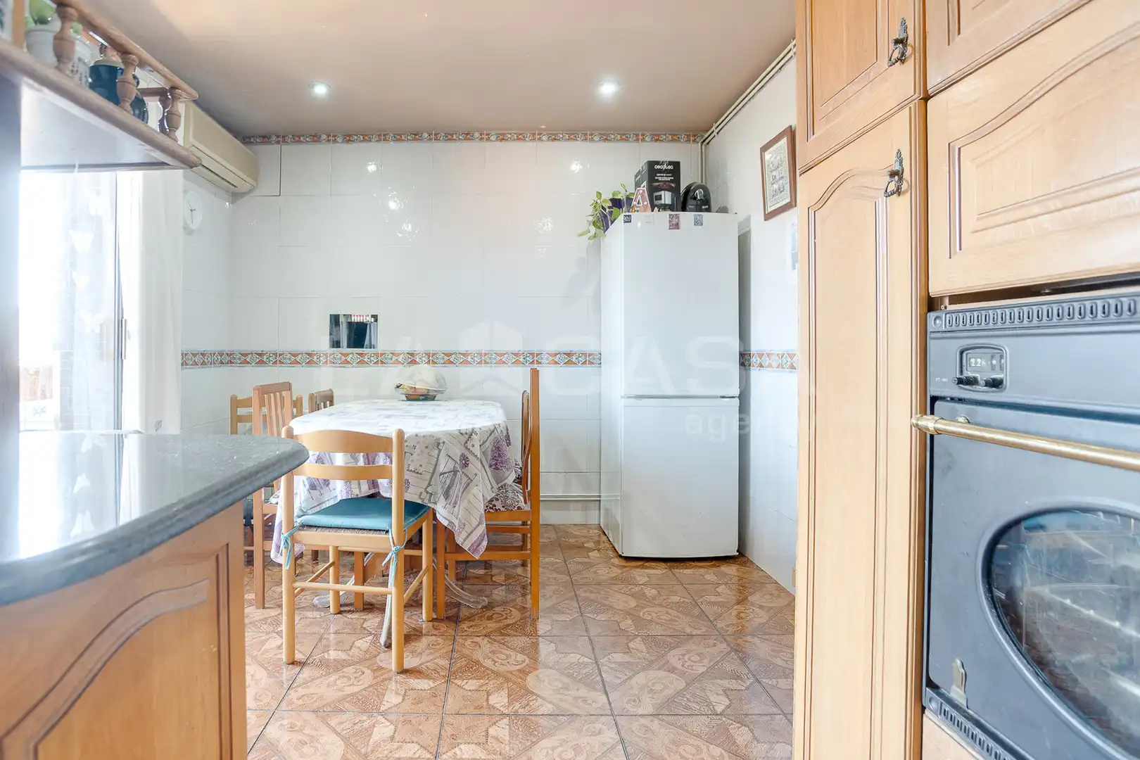 Cocina de Piso en venta en Barcelona con Balcón