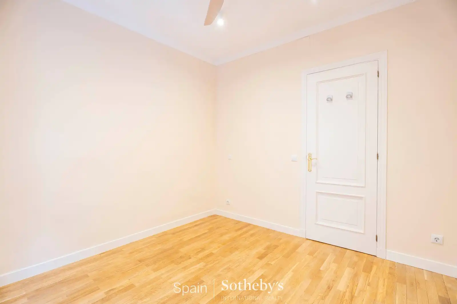 Apartament amb ascensor en venda a Calle de la Santísima Trinidad, imagen 20