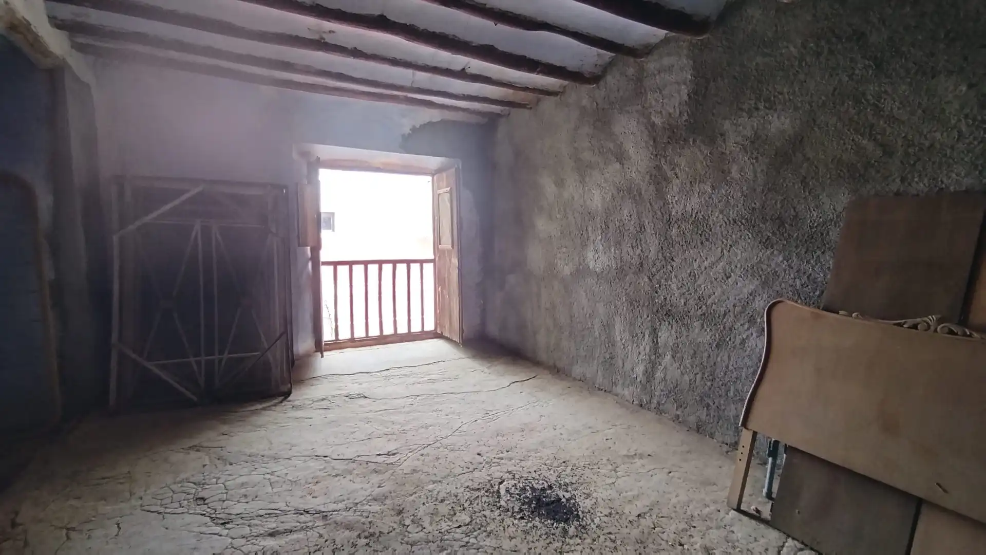 Finca rústica en venta en Colungo con Jardín privado, Terraza y Trastero