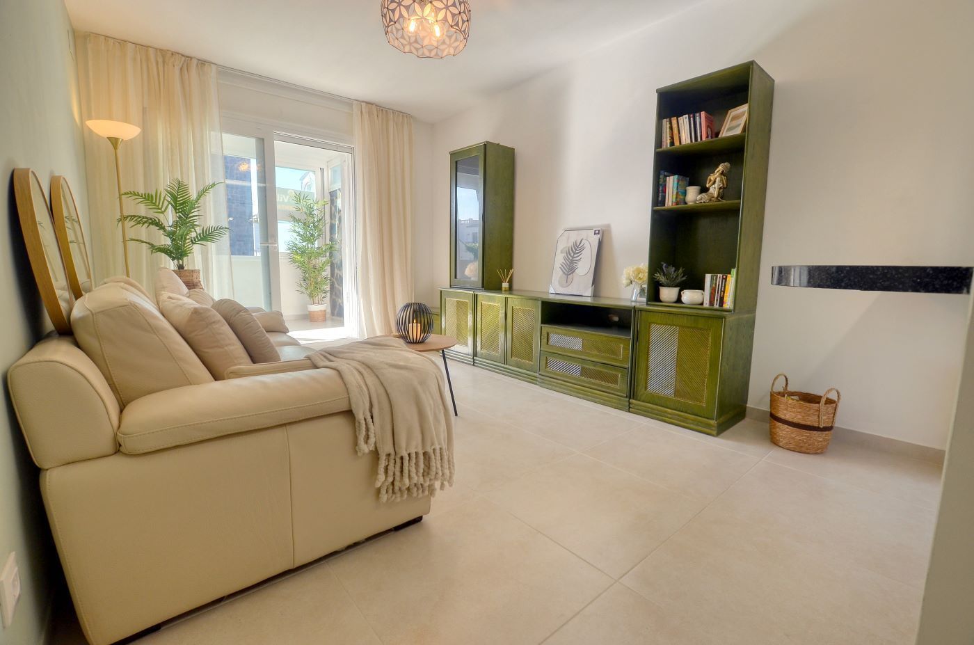 Living room of Apartment for sale in Empuriabrava  with Air Conditioner, Heating and Terrace