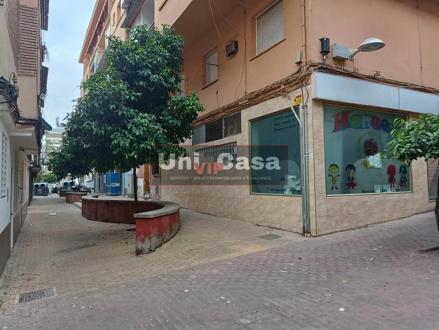 Local comercial en venda a Calle Escritor Gómez de Rivera 6, imagen 3