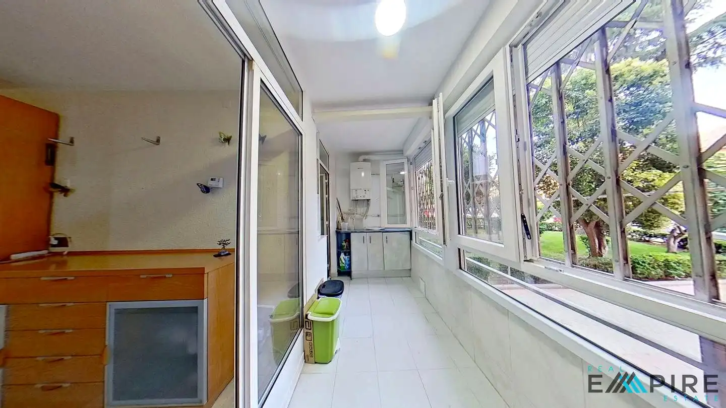 Jardín de Planta baja en venta en Fuenlabrada con Calefacción, Terraza y Trastero