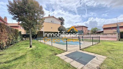 Foto 3 de Casa adosada en venda a Azofra, La Rioja