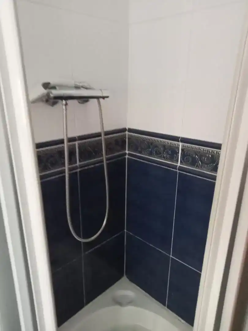 Bany de Planta baixa en venda en Las Gabias amb Aire condicionat