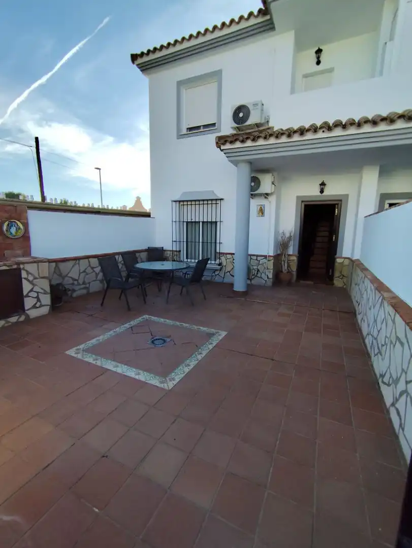 Terrassa de Casa adosada en venda en Arcos de la Frontera amb Terrassa i Traster