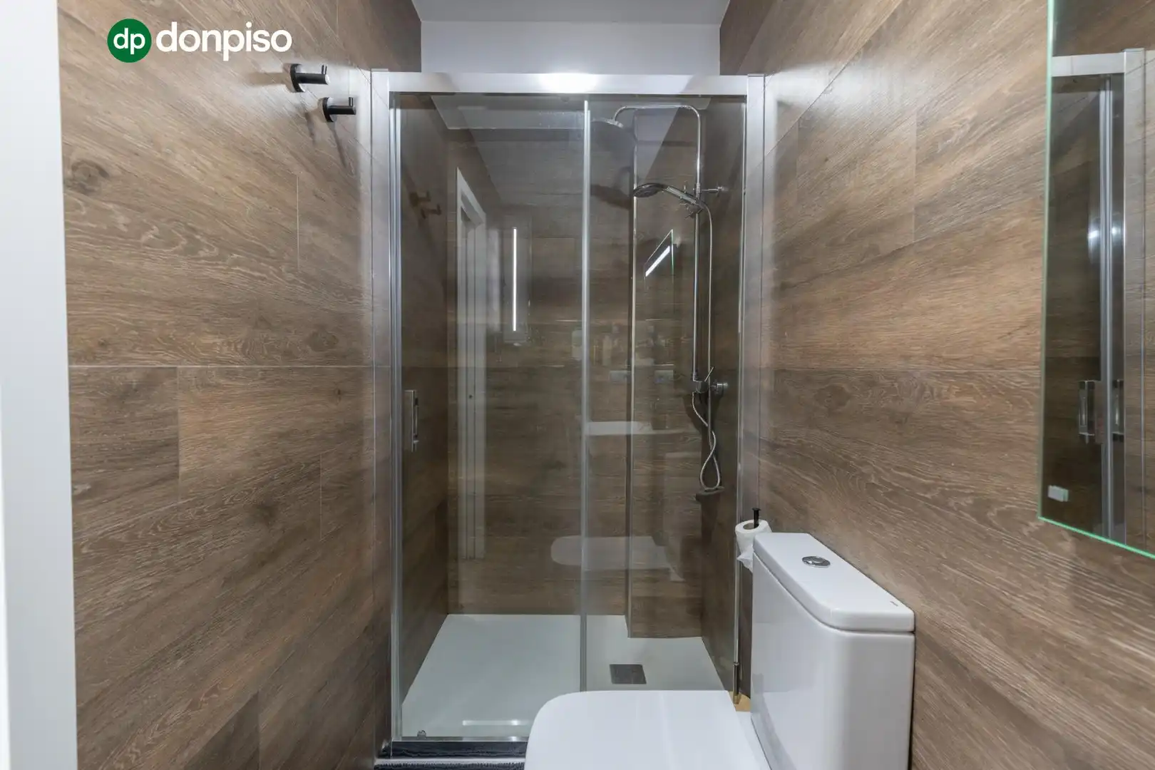 Baño de Casa o chalet en venta en Granada con Calefacción, Terraza y Trastero