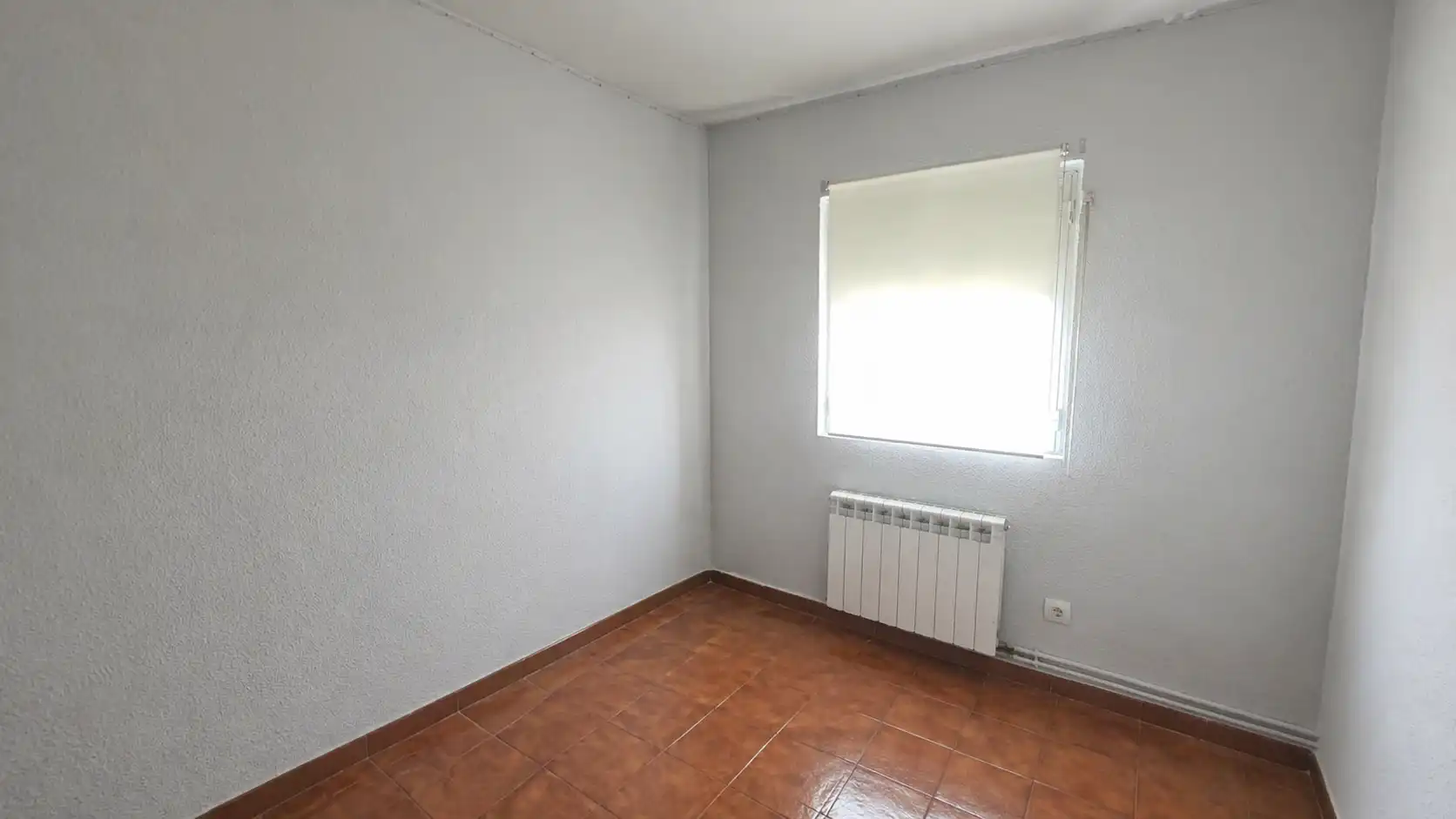 Habitación de Piso en venta en Madrid con Calefacción y Amueblado