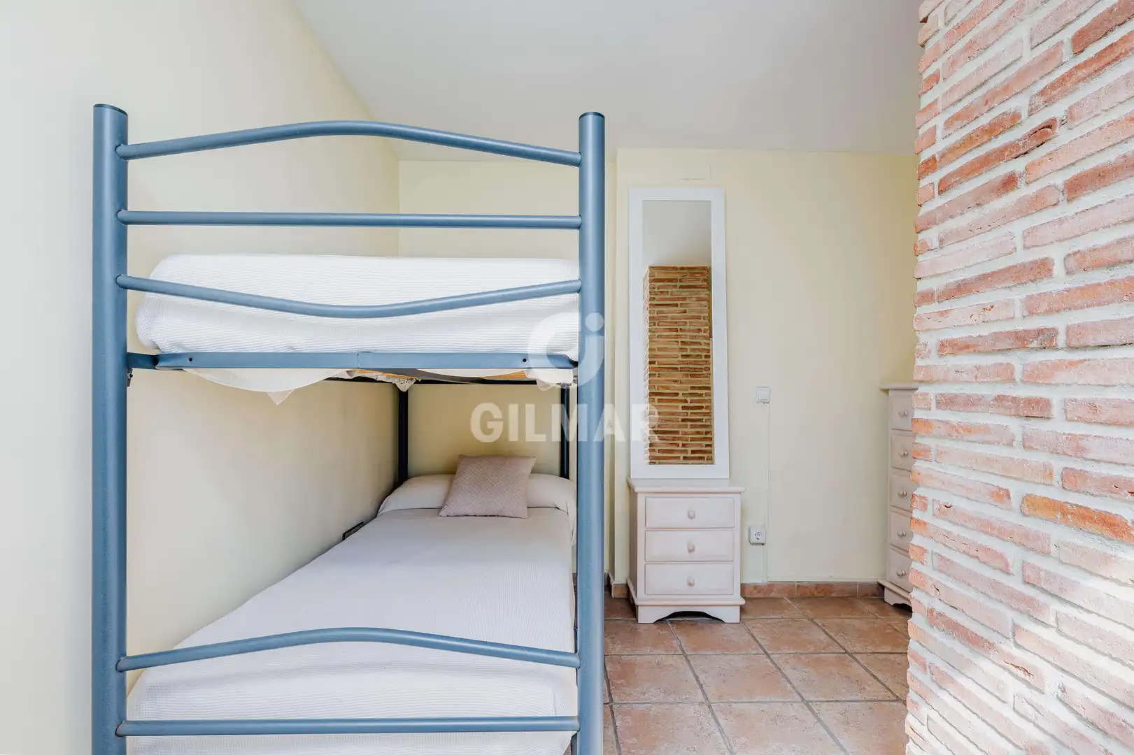 Bedroom of Flat for sale in Fuengirola  with Heating, Furnished and Balcony