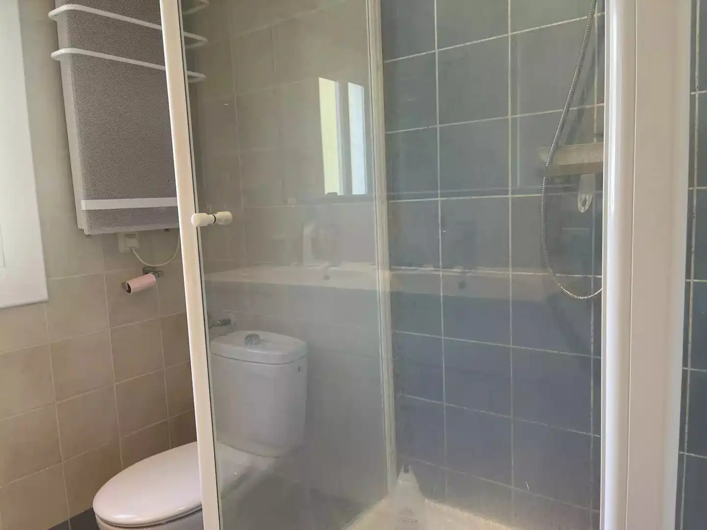 Baño de Apartamento en venta en Roses con Aire acondicionado, Calefacción y Terraza