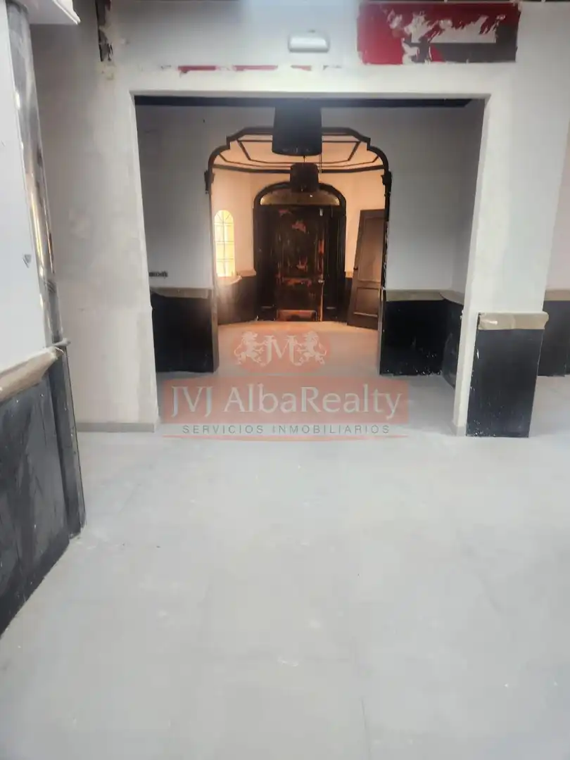 Edificio en venta en El Provencio  