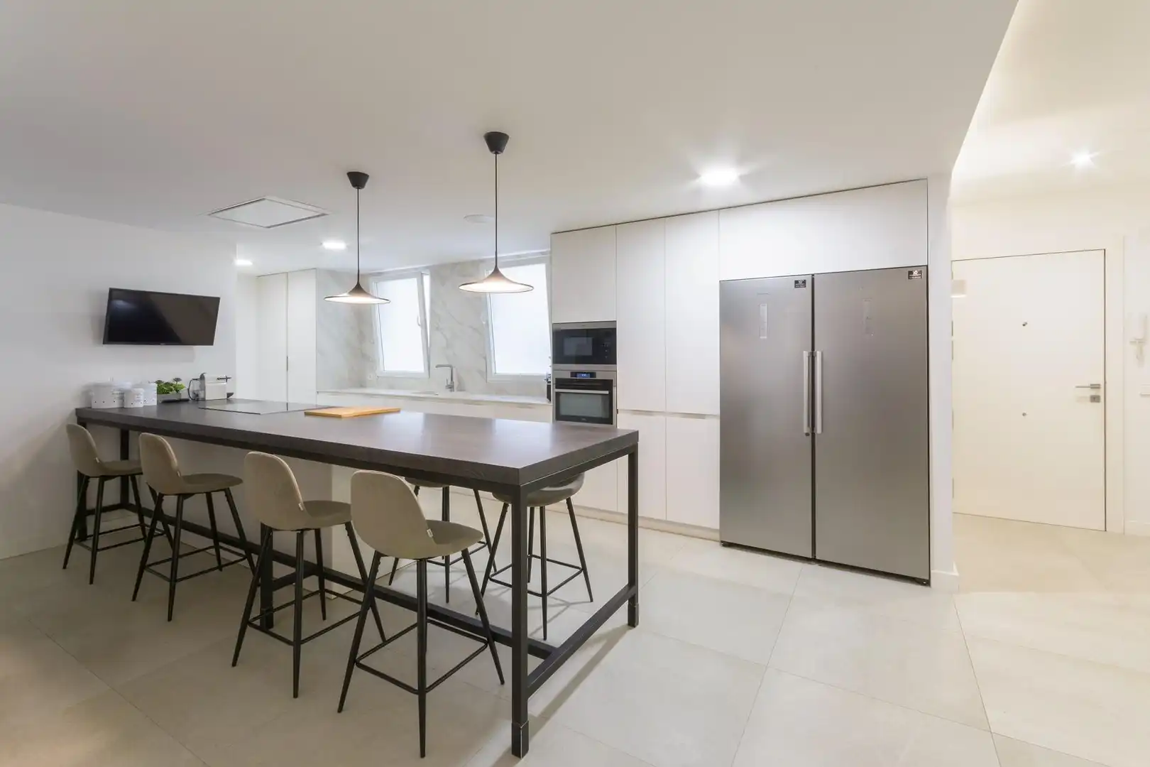 Piso con ascensor en venta en Paseo GERMANIES 79, imagen 2