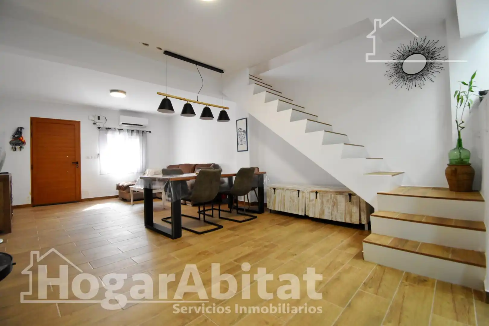 Living room of Houses for sale in Tavernes de la Valldigna  with Air Conditioner and Terrace
