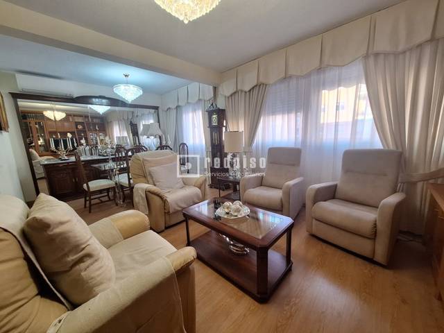 Piso en Venta en SOMONTIN en Apóstol Santiago