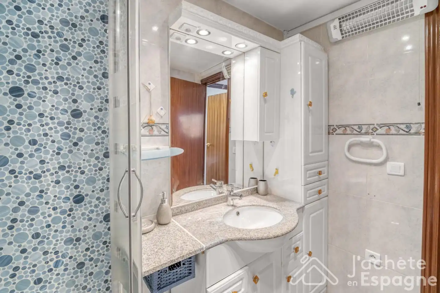 Bathroom of Apartments for sale in La Ràpita  with Air Conditioner, Terrace and Furnished