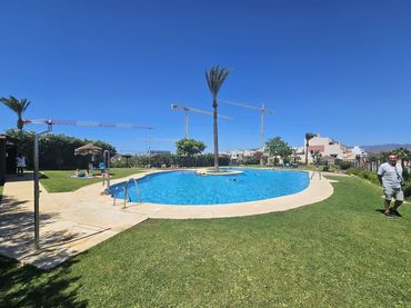 Terraced house for sale in Las Lagunas