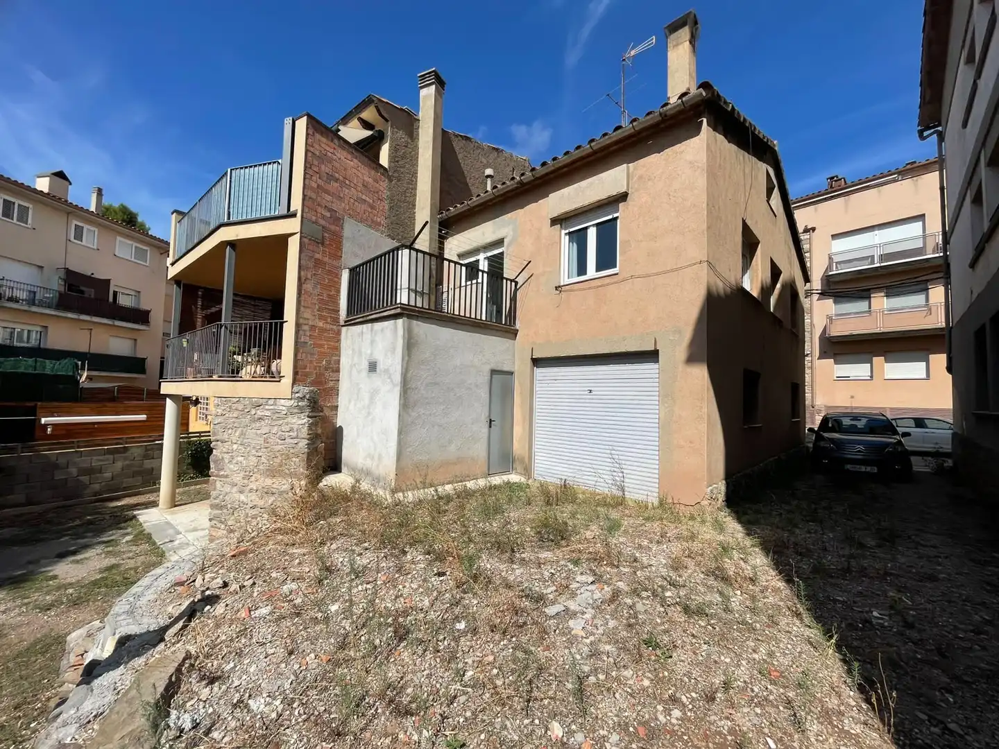 Casa aparellada en venda a Carrer del Vall 10