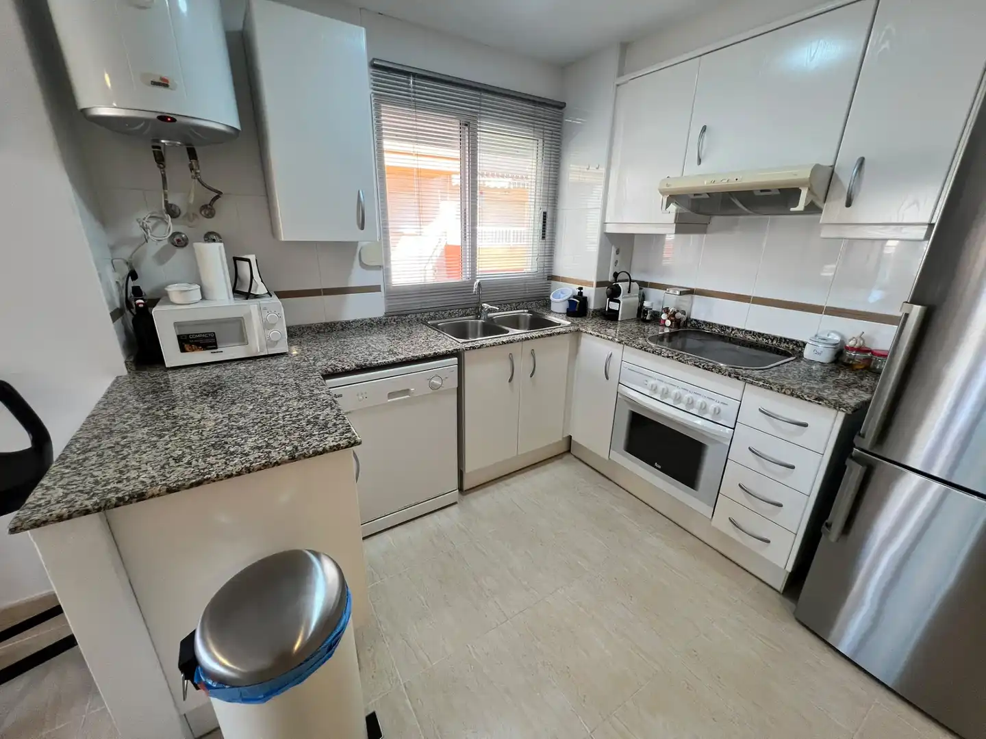 Cocina de Apartamento en venta en Canet d'En Berenguer con Aire acondicionado, Calefacción y Jardín privado