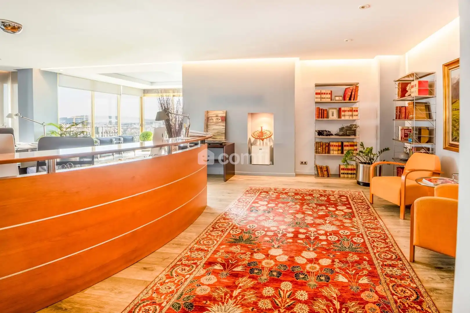 Wohnung zum Verkauf in Barcelona mit Klimaanlage, Heizung und Terrasse