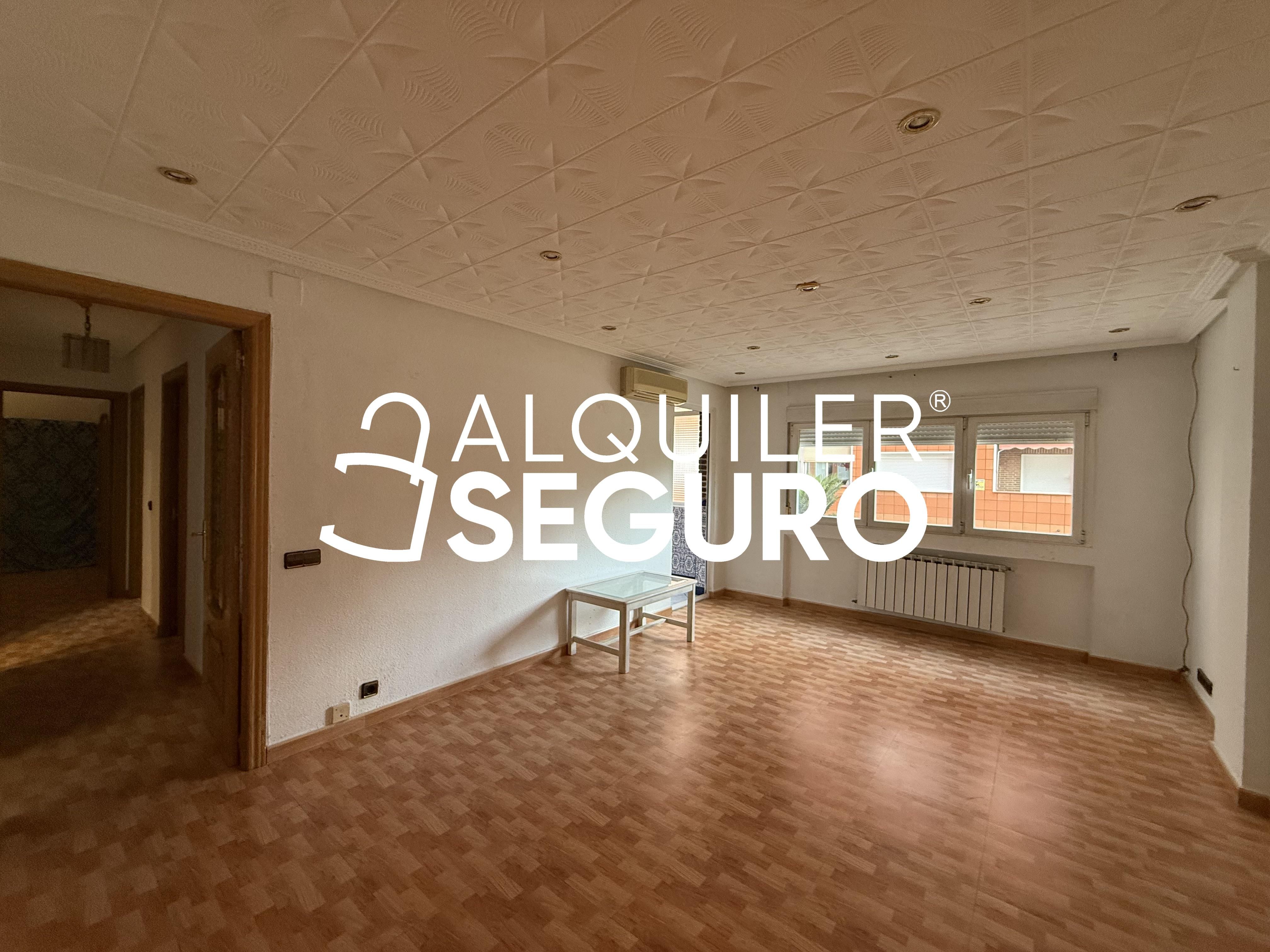 Bedroom of Flat to rent in Valdemoro  with Air Conditioner, Heating and Terrace