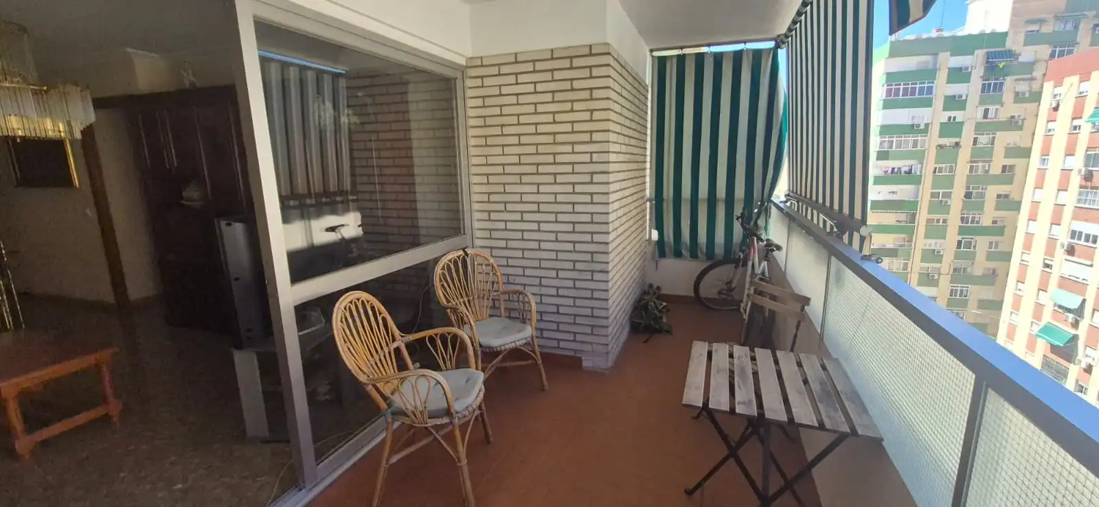 Terraza de Piso en venta en Málaga con Terraza, Trastero y Amueblado