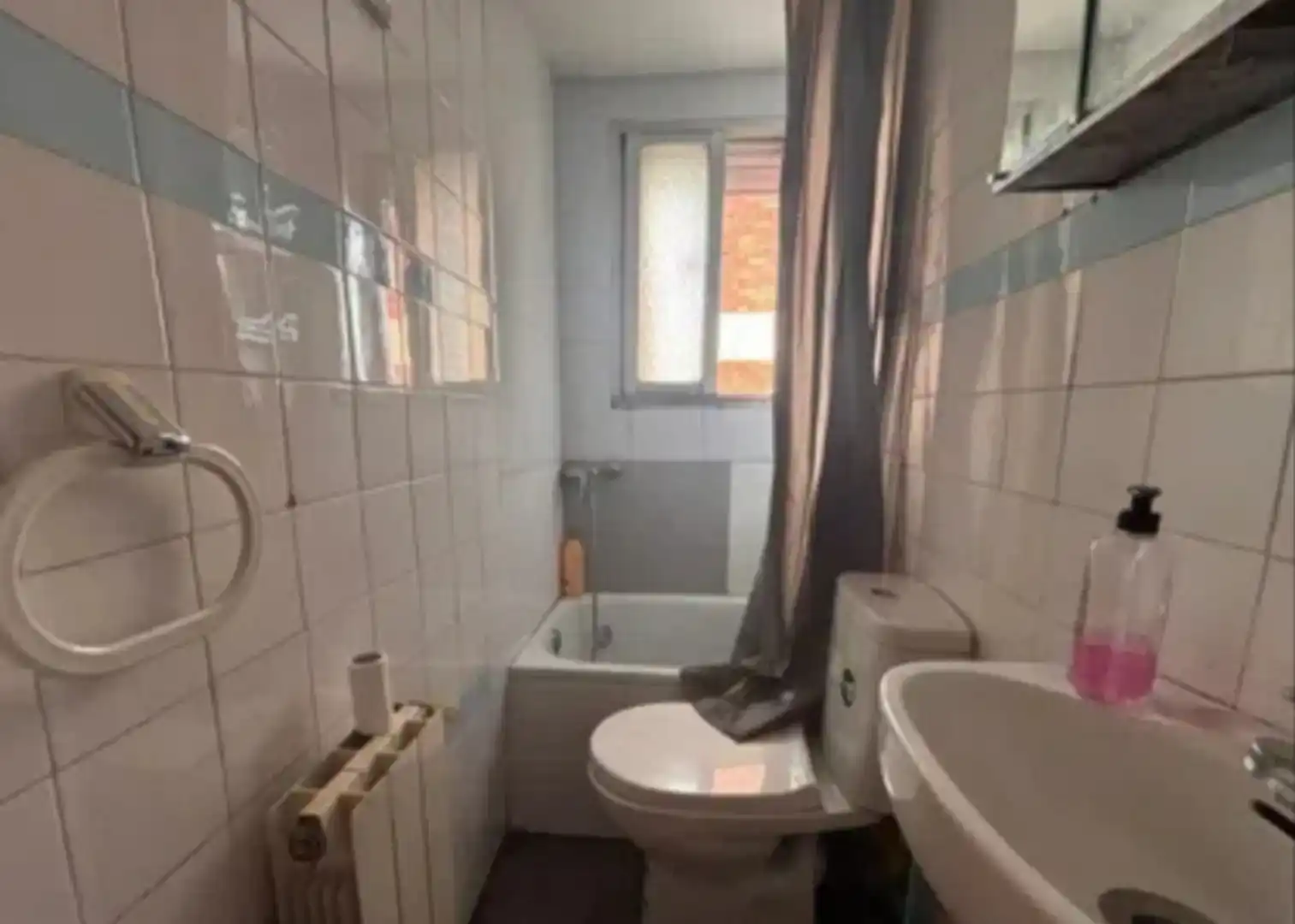 Bathroom of Flat for sale in Leioa