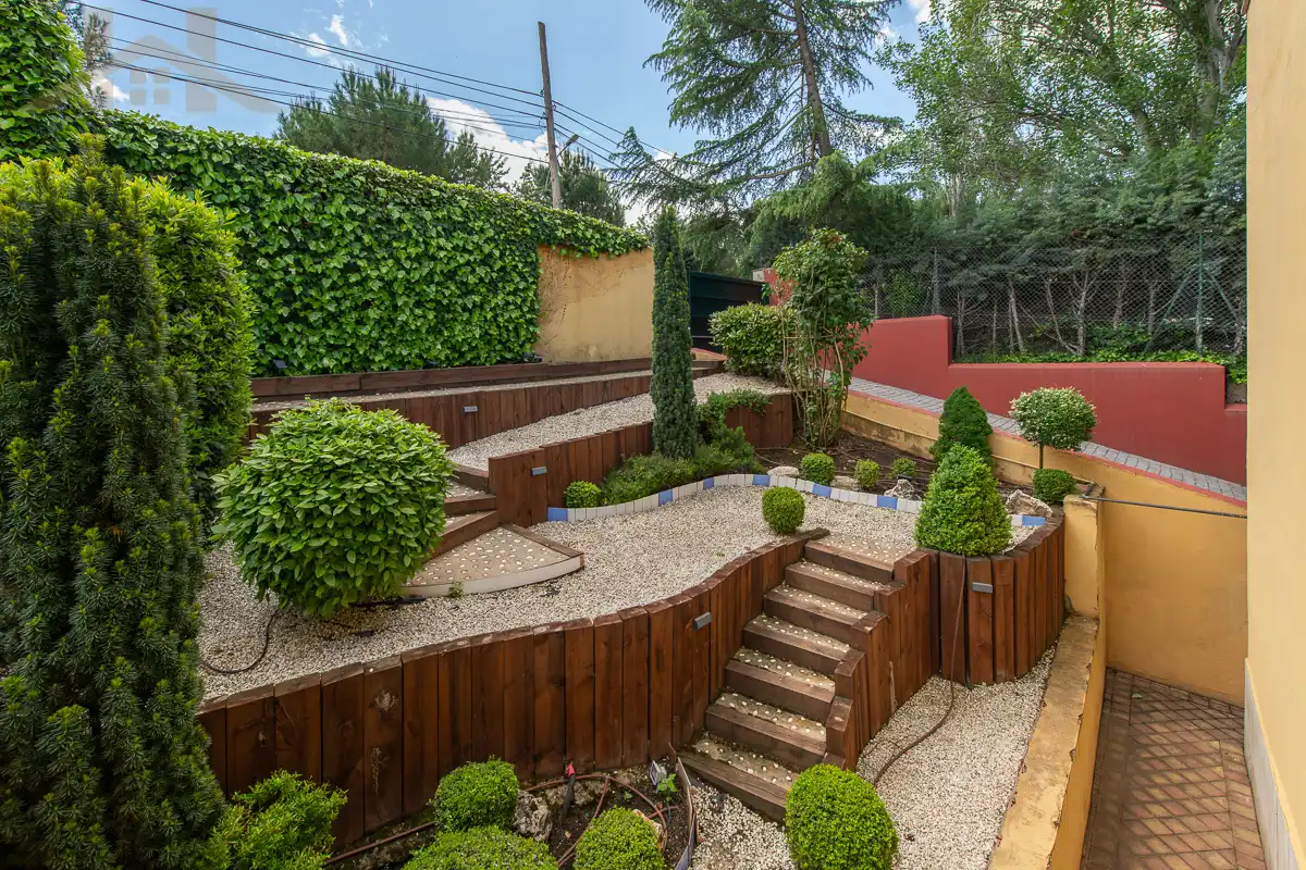 Terraza de Casa o chalet en venta en Tres Cantos con Aire acondicionado, Calefacción y Jardín privado