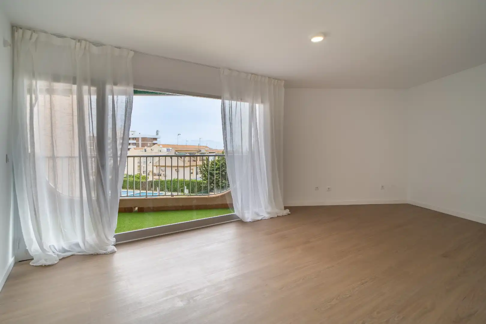 Habitación de Piso en venta en Orihuela con Aire acondicionado, Calefacción y Terraza