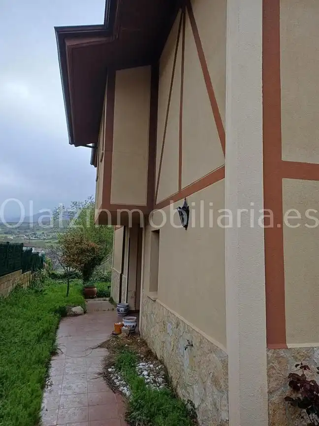 Exterior view of Houses for sale in Valle de Mena  with Heating and Terrace