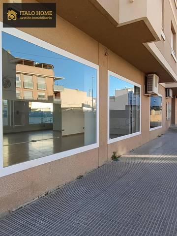Local comercial en Alquiler en Churra