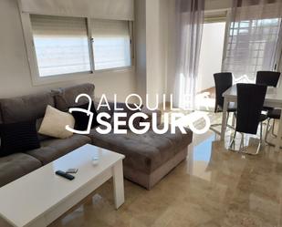 Living room of Flat to rent in Benalmádena  with Terrace and Swimming Pool