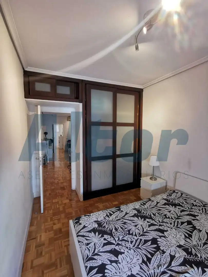 Piso con ascensor en alquiler en Fernan Gonzalez, imagen 8