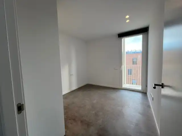 Flat with lift to rent in Centre - Sant Oleguer, imagen 9