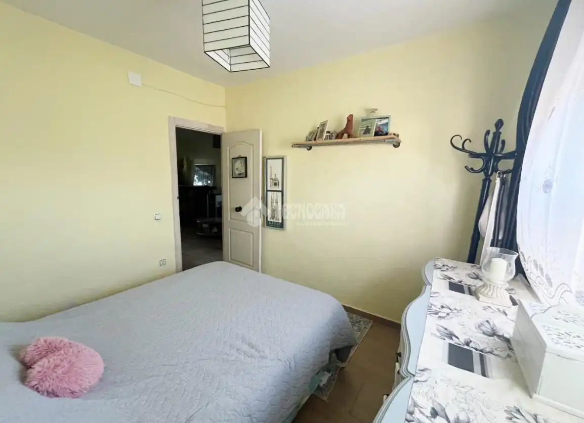 Habitación de Finca rústica en venta en Pilas con Aire acondicionado y Calefacción