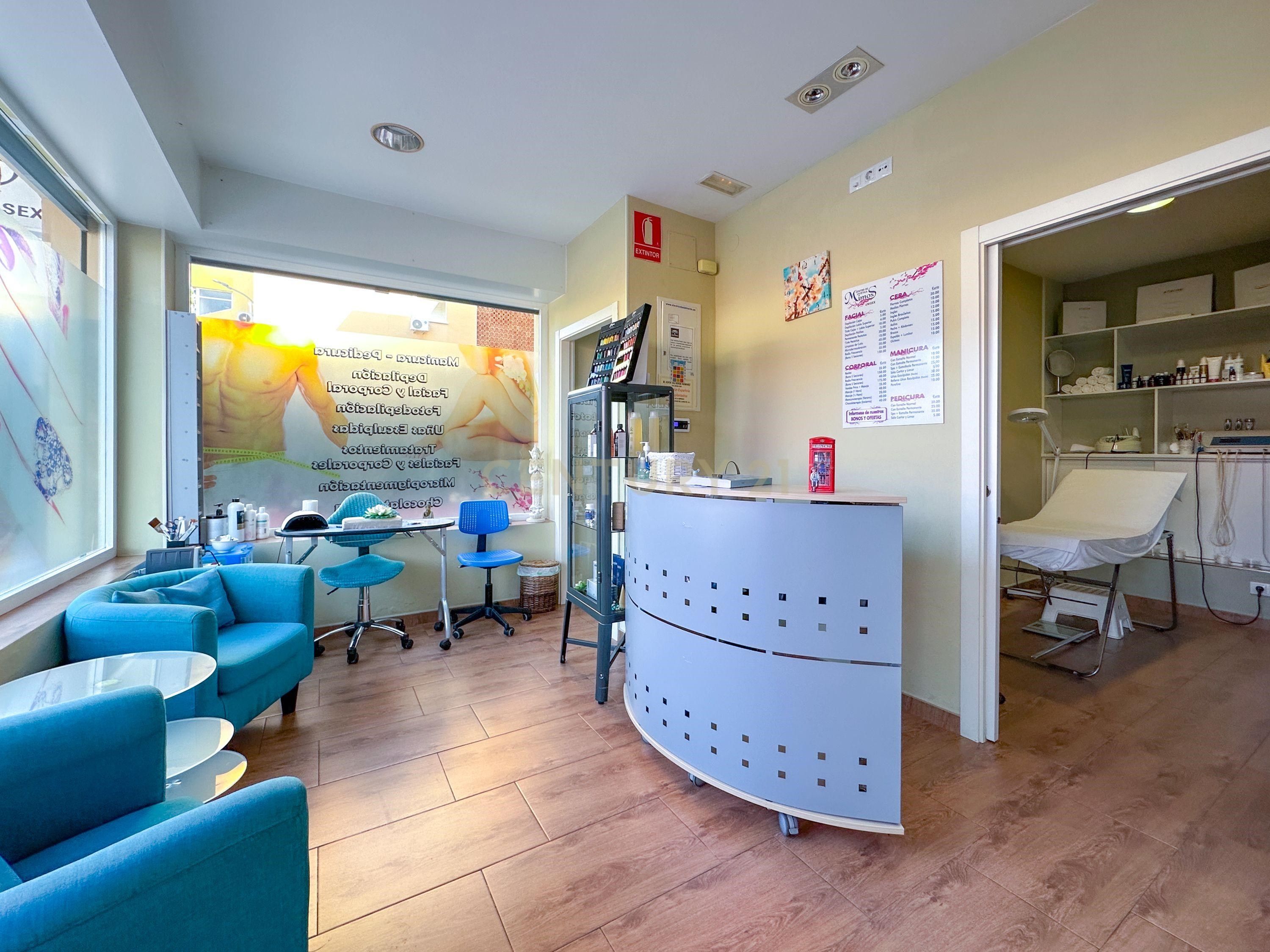 Office for sale in Torremolinos  with Air Conditioner
