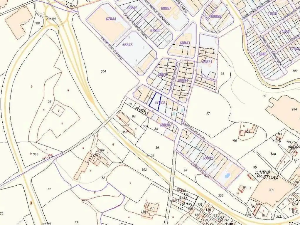 Terrenos y solares en venta en Carrer Serra Llarga