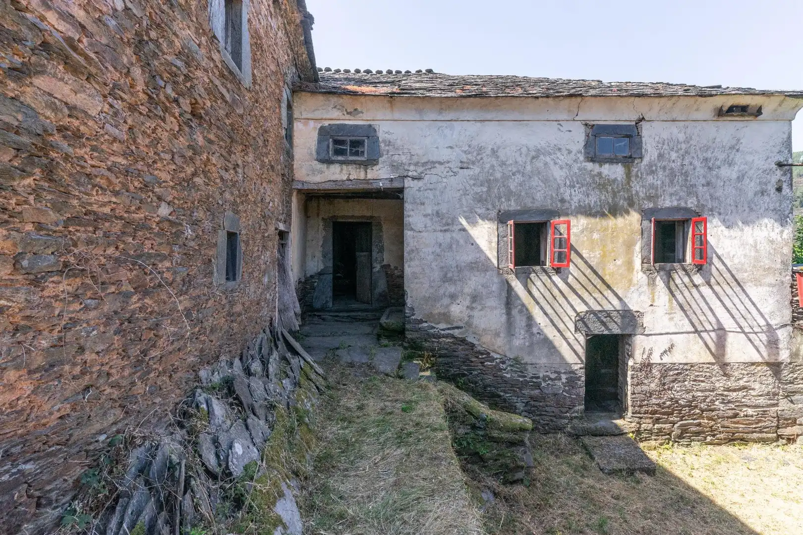 Vista exterior de Casa o xalet en venda en Allande amb Jardí privat i Balcó