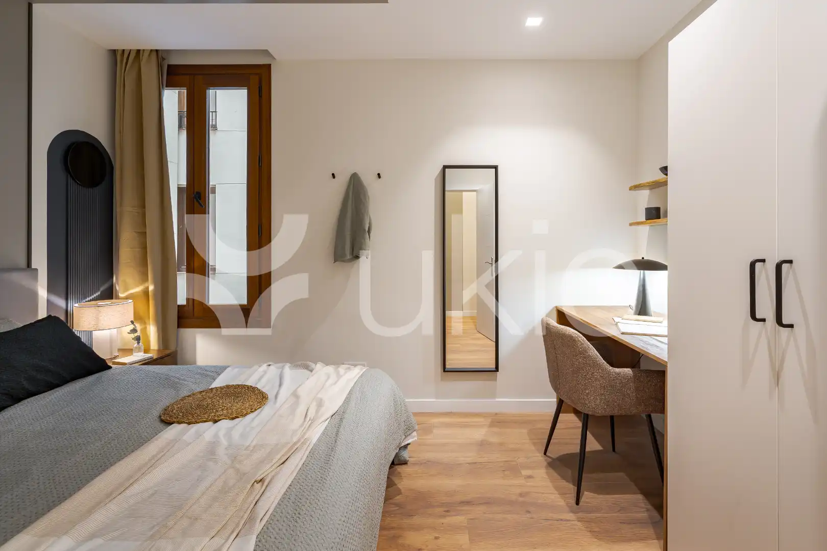 Schlafzimmer von Wohnungen zur Miete in Madrid mit Klimaanlage, Heizung und Terrasse