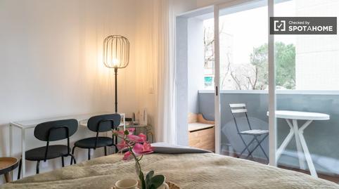 Foto 3 de Pis per a compartir a Apóstol Santiago, Madrid