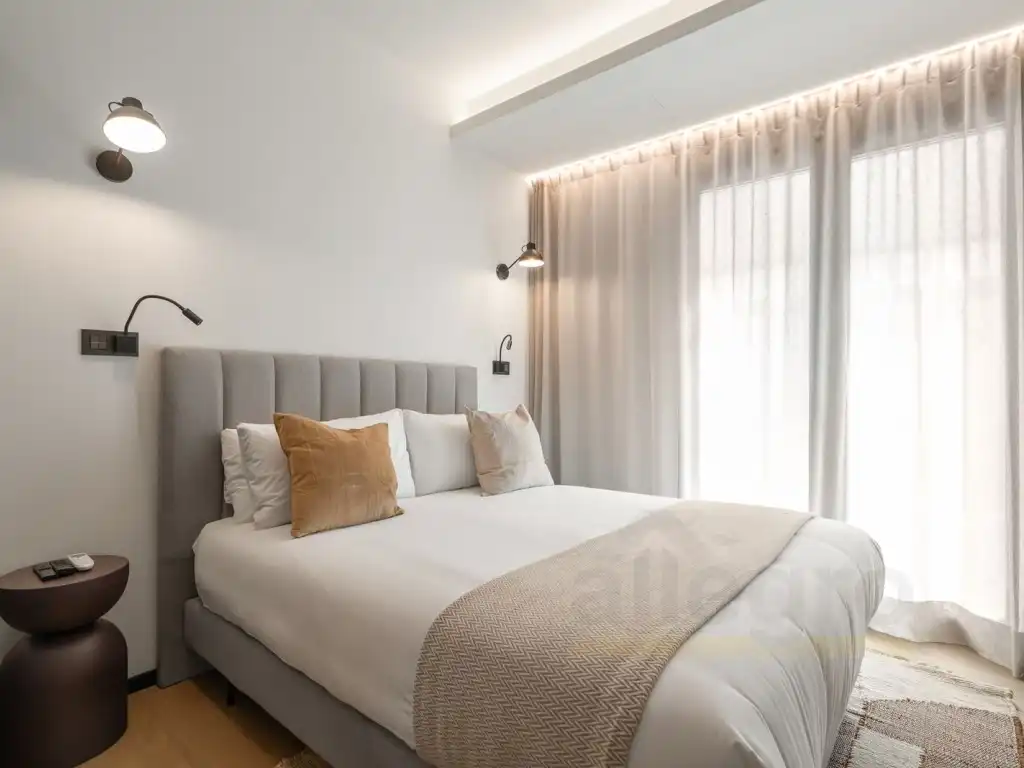 Bedroom of Commercial properties for sale in Puente de Vallecas