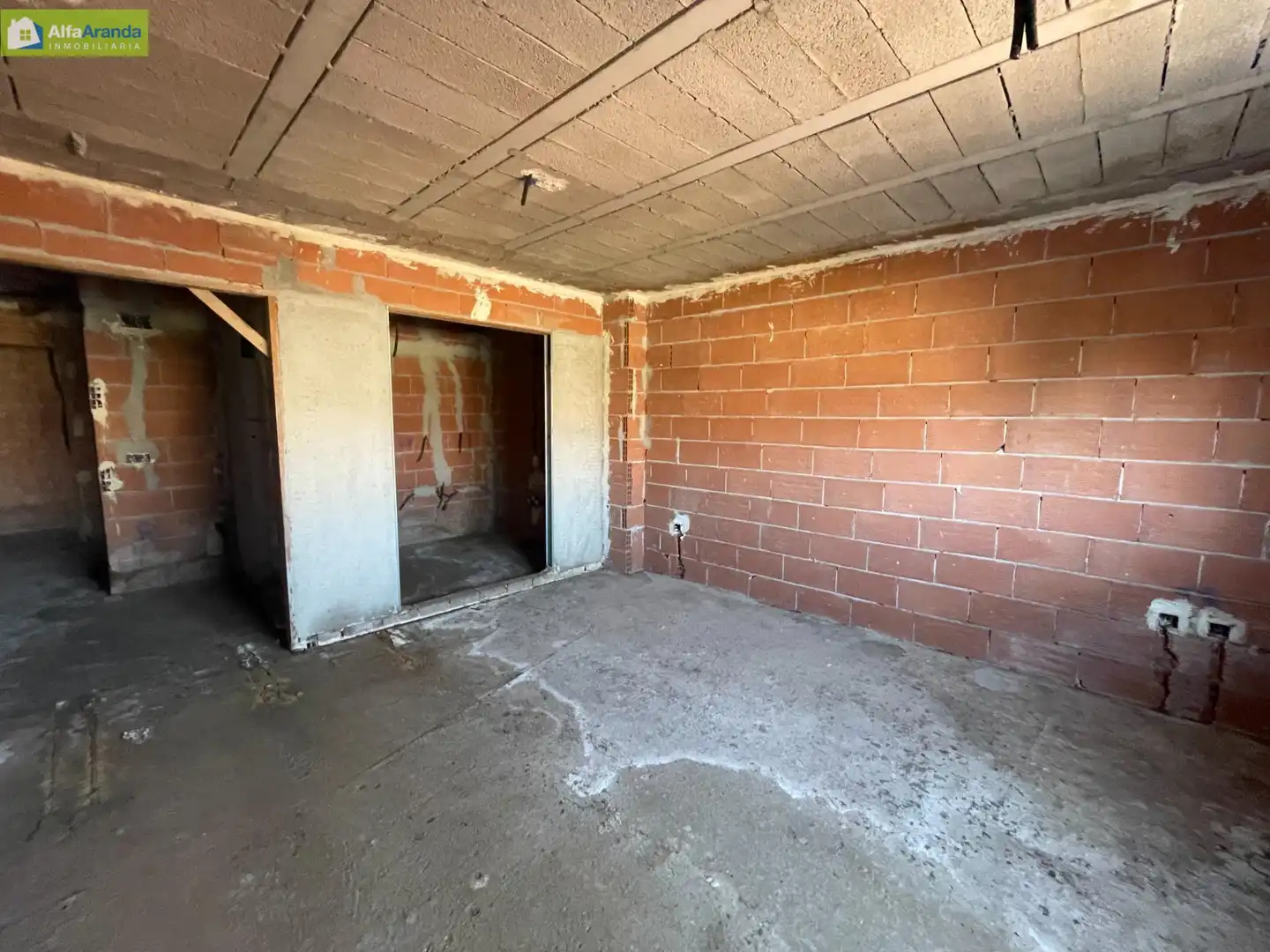 Edificio en venta en Fuentespina