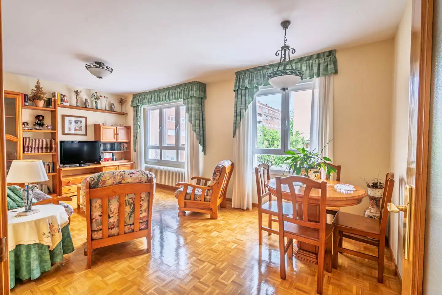 Piso en venta en Primero De Mayo, Burlada / Burlata