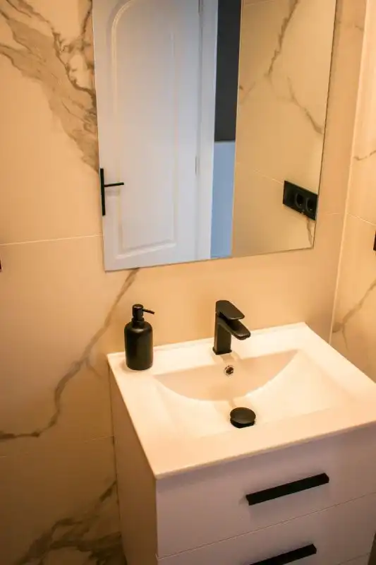 Bany de Casa adosada en venda en Orihuela amb Aire condicionat, Calefacció i Jardí privat