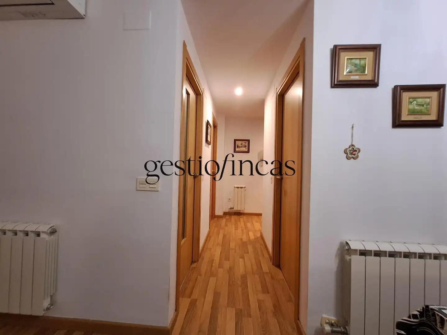 Mini appartamento con terrazza in affitto a Carrer de l'Oli 3, imagen 9