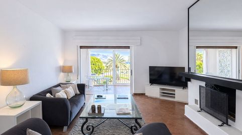 Foto 2 de Piso en venta en Puerto Banús, Marbella
